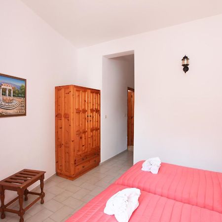 Skiathos House Room photo