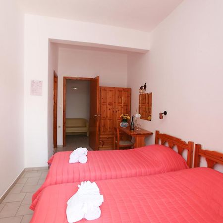 Skiathos House Room photo